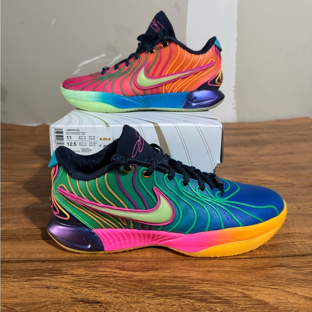 Nike LeBron 21 Multi